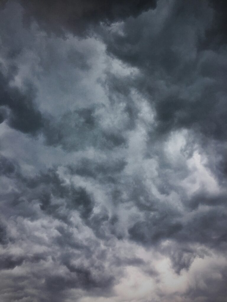 Unsplash - Tobias Stonjeck - Wolken